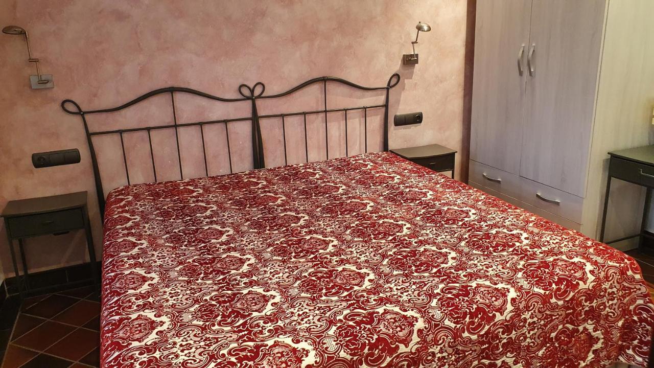 Hotel Restaurant El Bosc Баньерес-дель-Пенедес Экстерьер фото